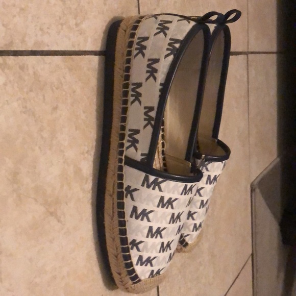 Michael Kors Espadrilles - Picture 2 of 12